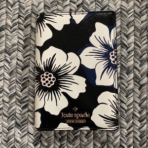Kate Spade Passport Cover